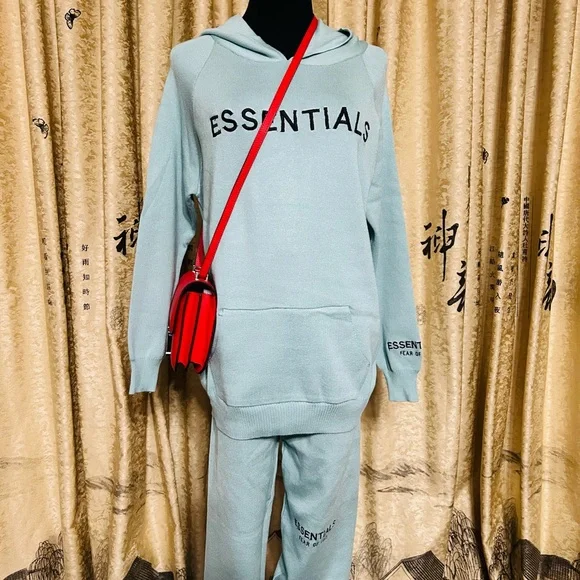 Essentials Women’s Jogger set NWT - Picture 3 of 8